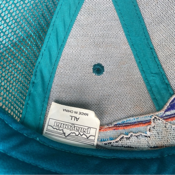 Patagonia Fitz Roy Trout Logo Trucker Hat Mens Snapback Mesh Cap Teal Adjustable - Picture 15 of 16